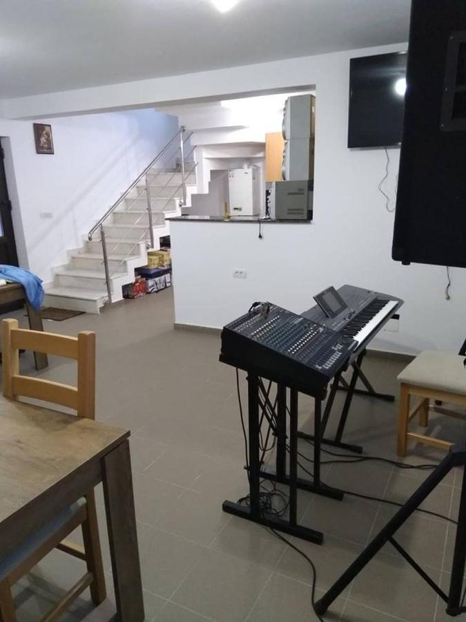 Pensiunea Luminita Mustatesti Esterno foto